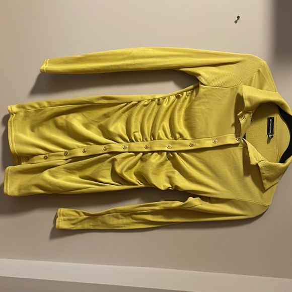 Pretty little thing golden long sleeve - Picture 2 of 4